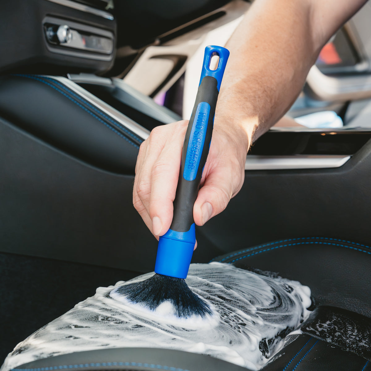 The Octobrush
